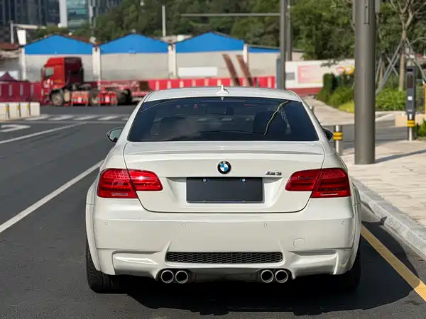 BMW M3 2010