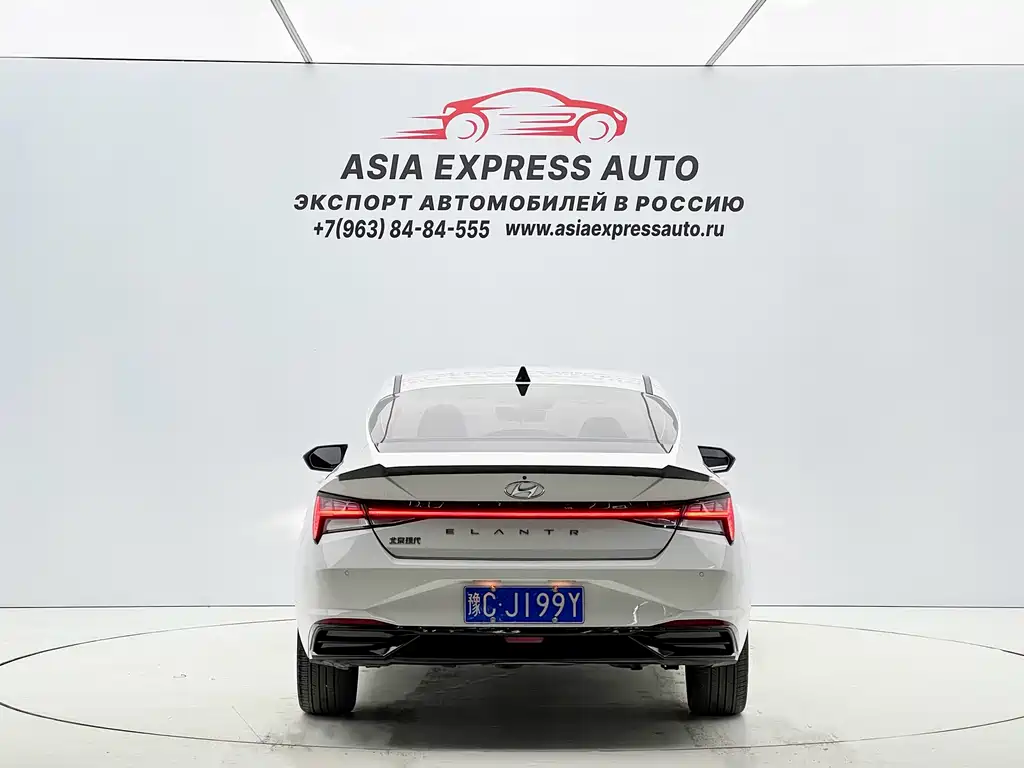 Hyundai Elantra 2022 — фото 5