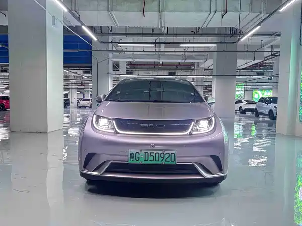 BYD Dolphin 2023