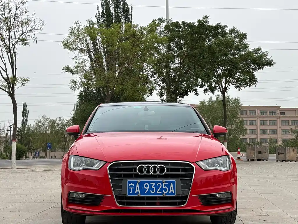 Audi A3 2015 — фото 2
