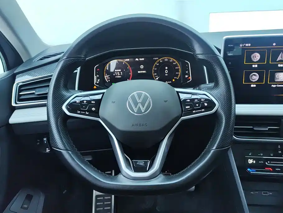 Volkswagen Tiguan L 2022 — фото 15