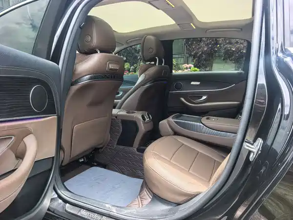 Mercedes-Benz E-Class 2019
