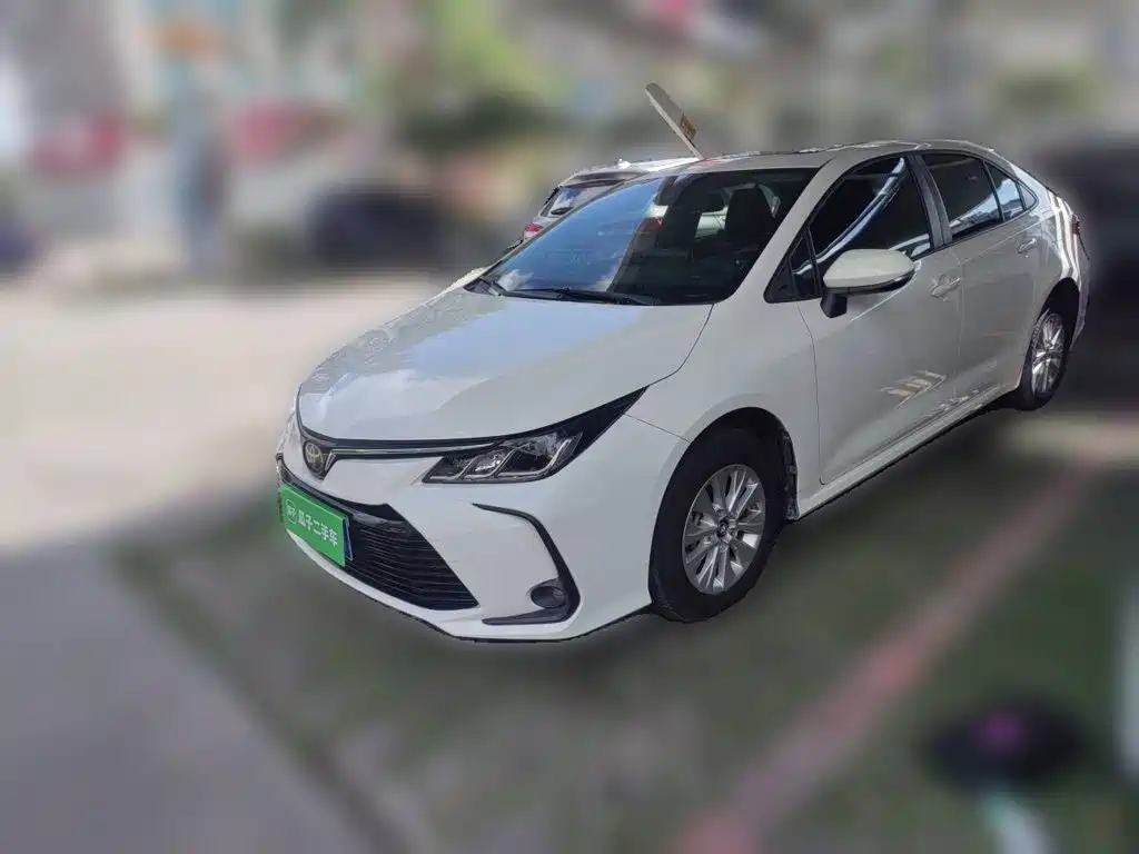 Toyota Corolla 2020 — фото 2