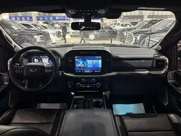 Ford F-150 Raptor 2023