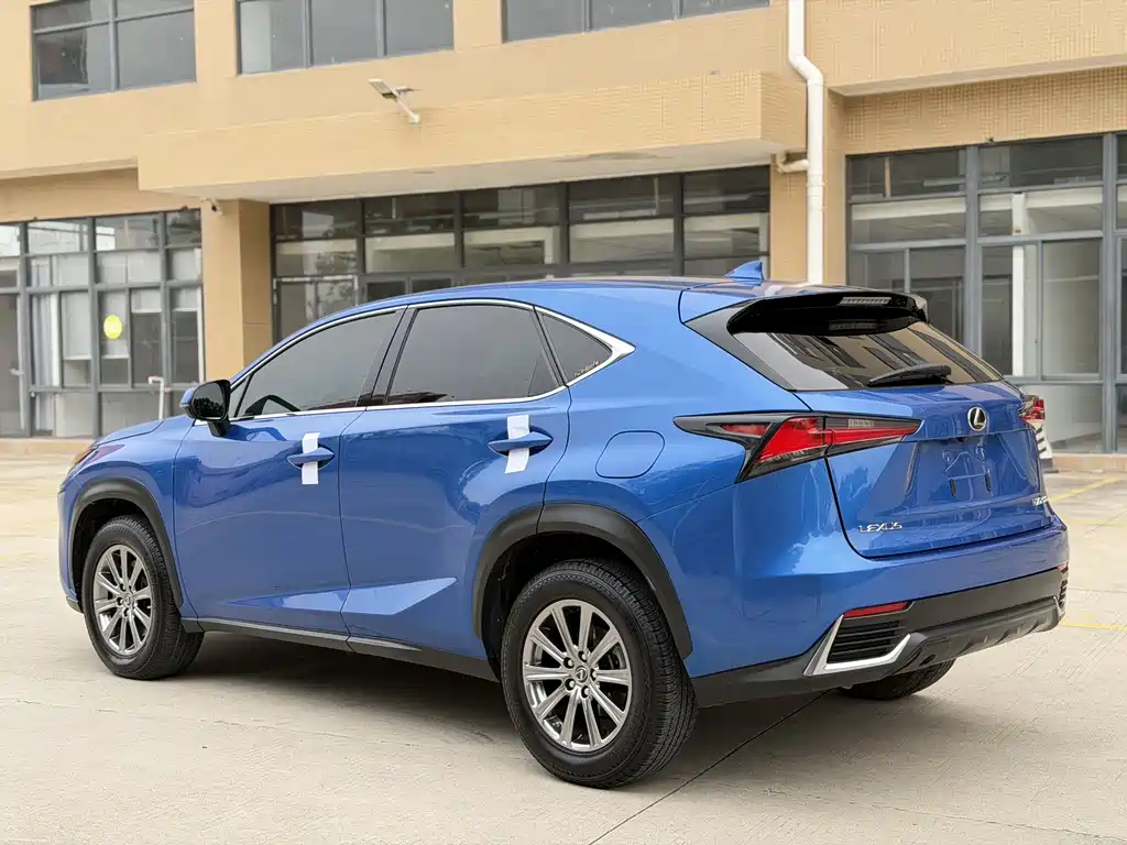 Lexus NX 2018 — фото 4