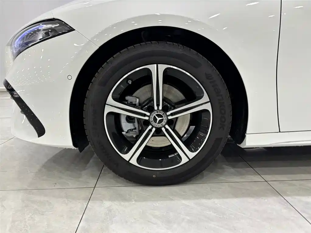 Mercedes-Benz A-Class 2026 — фото 17