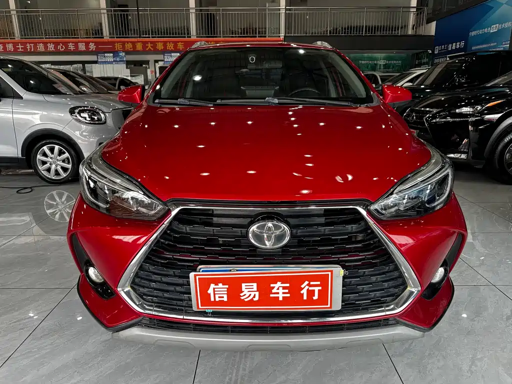 Toyota Yaris L 2021 — фото 3