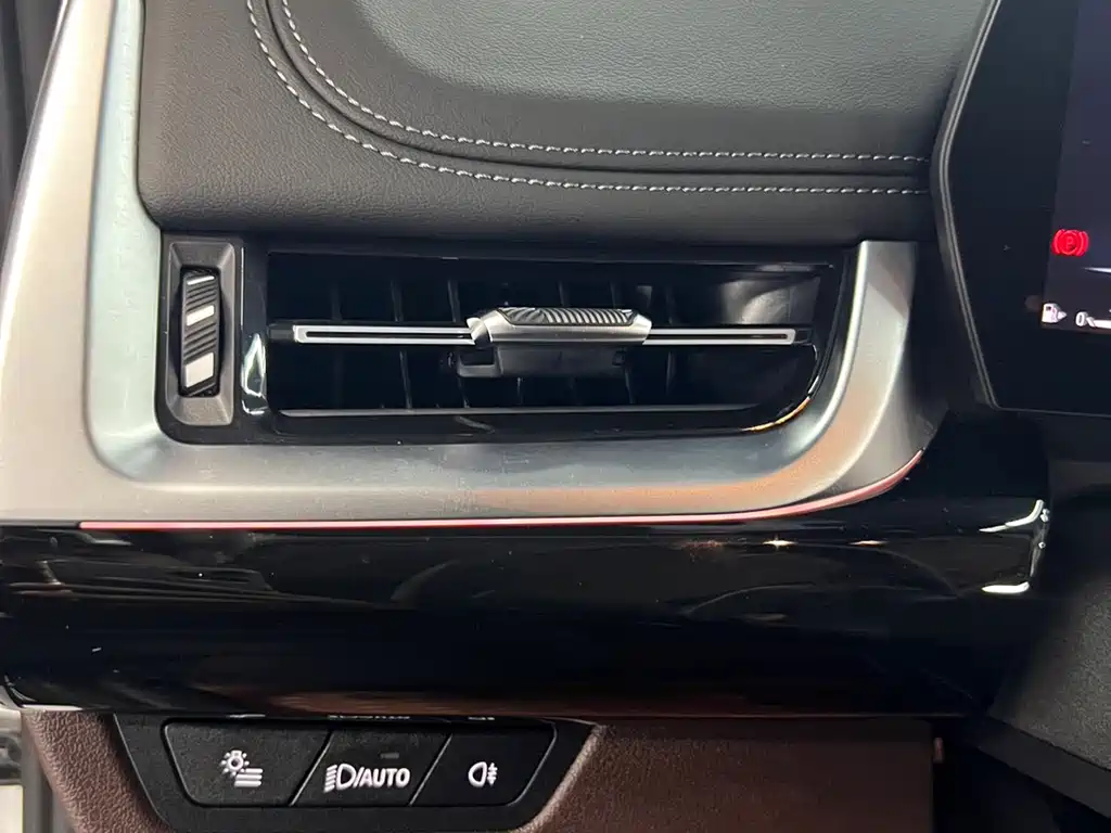 BMW X1 2023 — фото 11