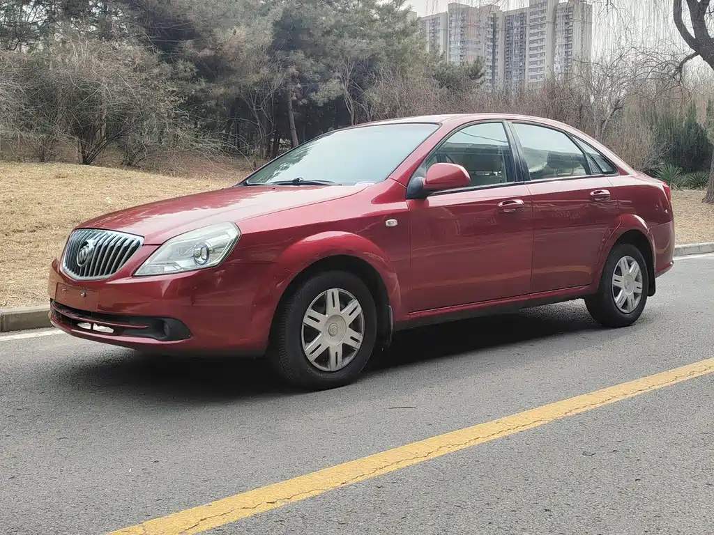 Buick Excelle 2015 — фото 1