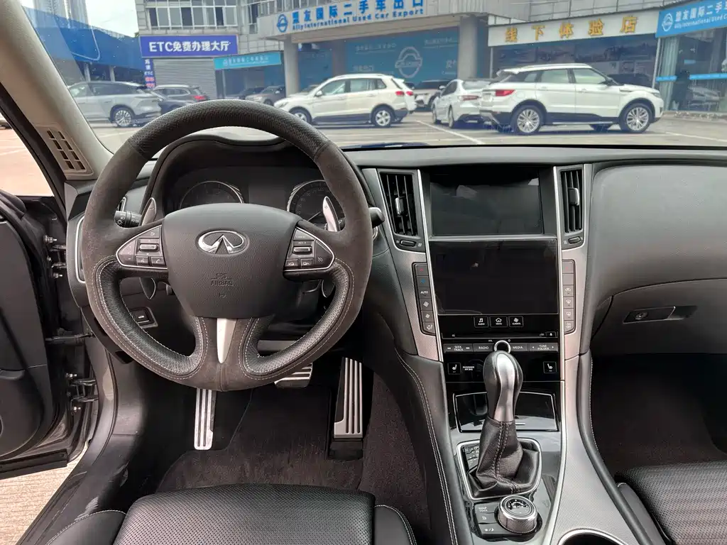 Infiniti Q50 2015 — фото 15