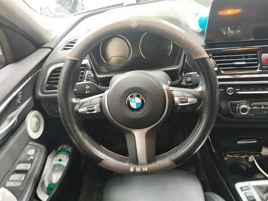 BMW 1 Series 2021 — фото 15