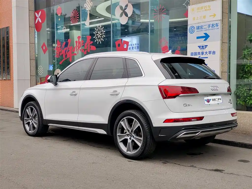 Audi Q5L 2022 — фото 4