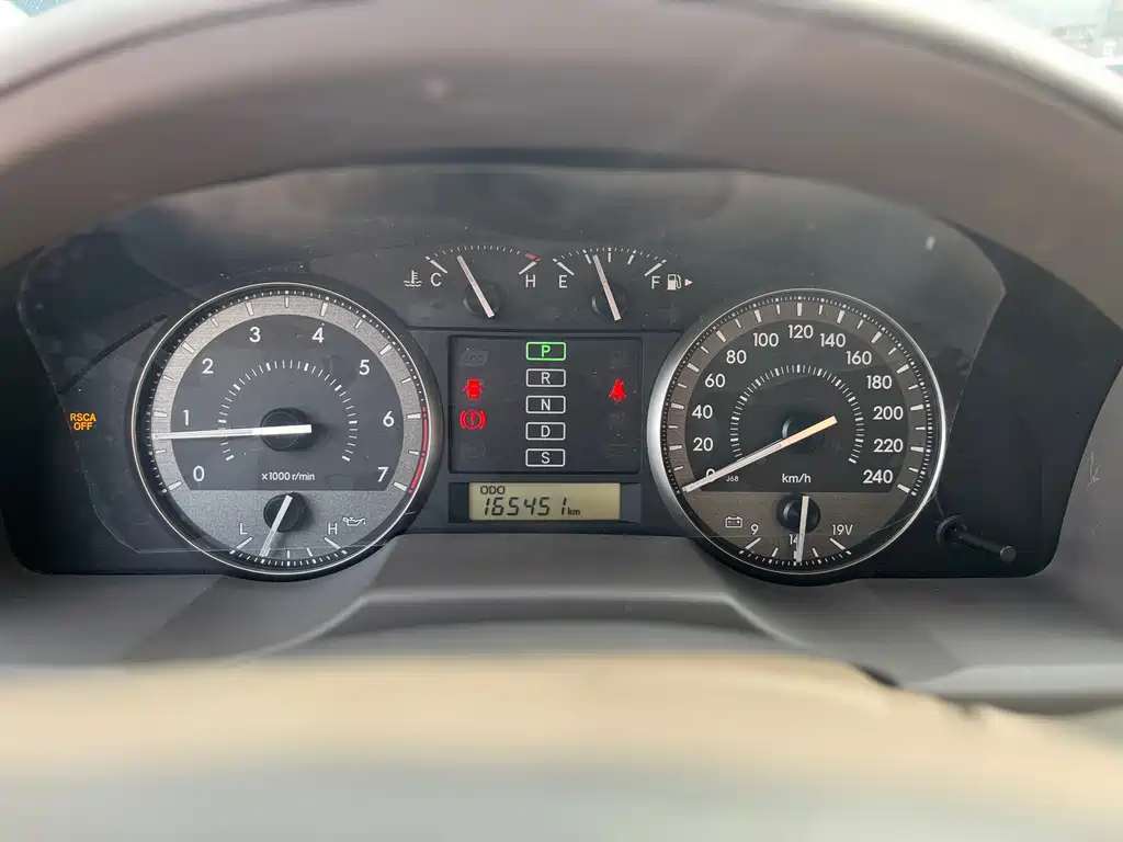 Toyota Land Cruiser 2015 — фото 11