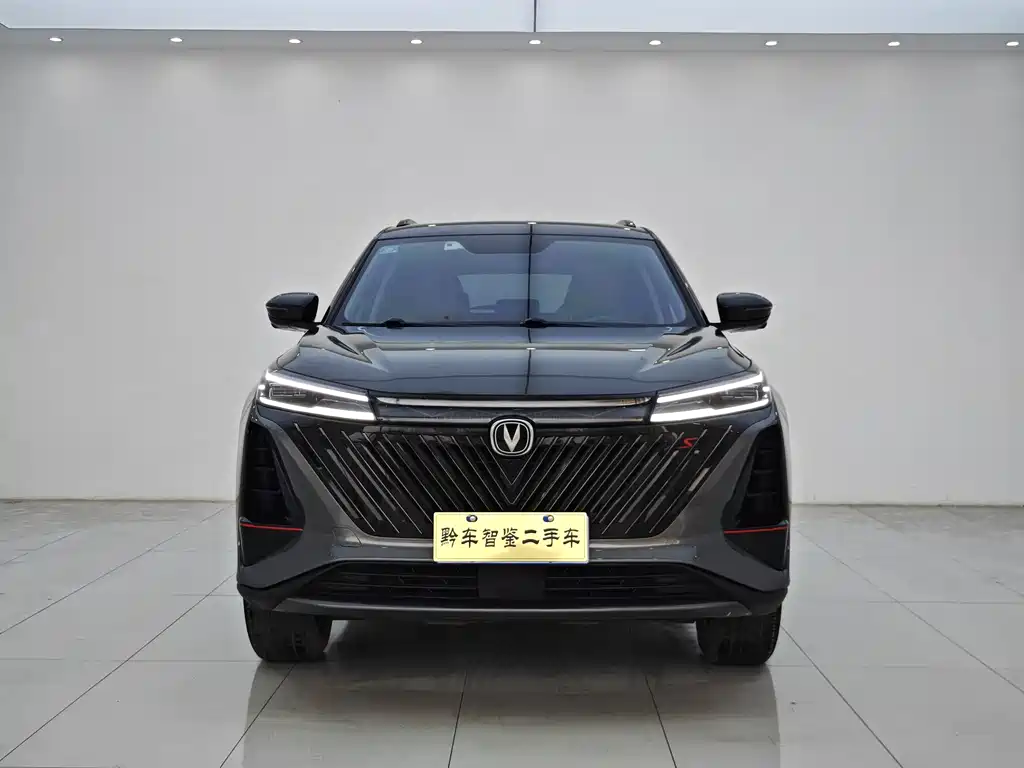 Changan CS75 PLUS 2022 — фото 2