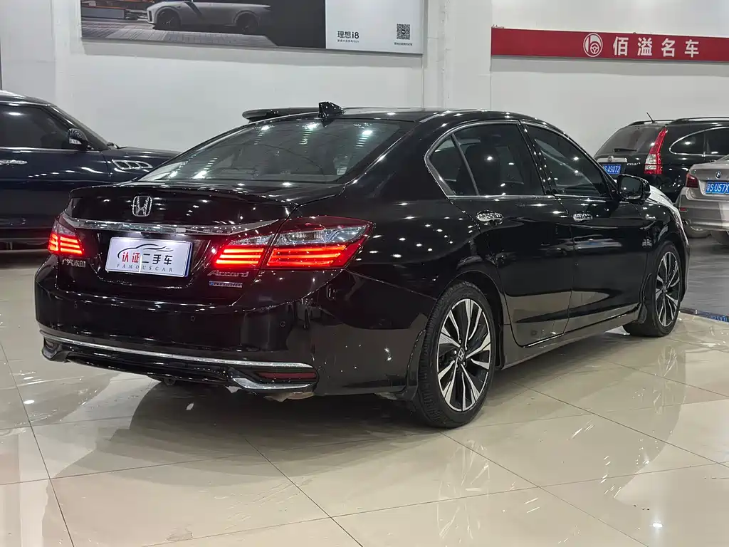 Honda Accord 2017 — фото 5