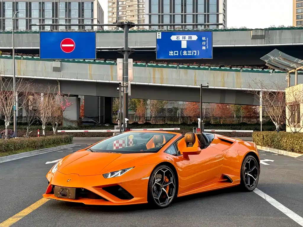 Lamborghini Huracán 2023 — фото 3