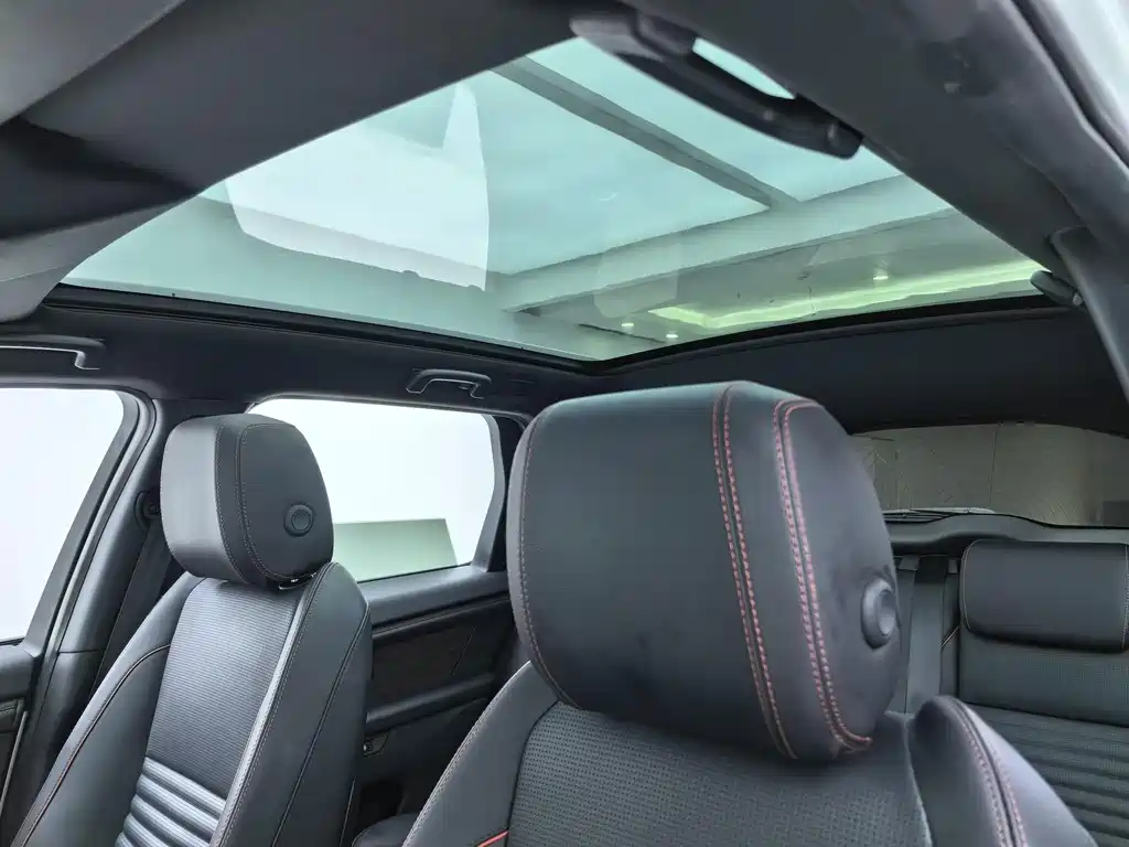 Land Rover Discovery Sport 2021 — фото 16