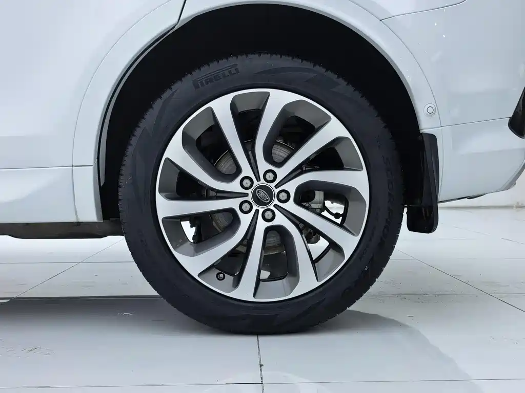 Land Rover Discovery Sport 2021 — фото 21