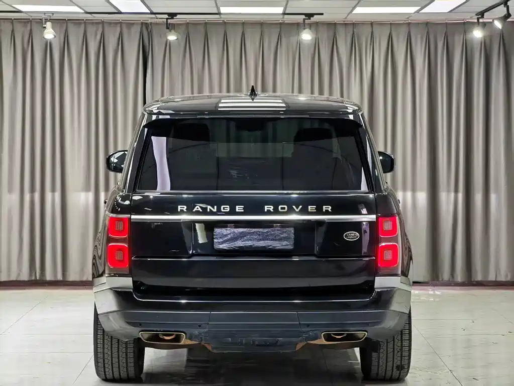 Land Rover Range Rover 2022 — фото 13