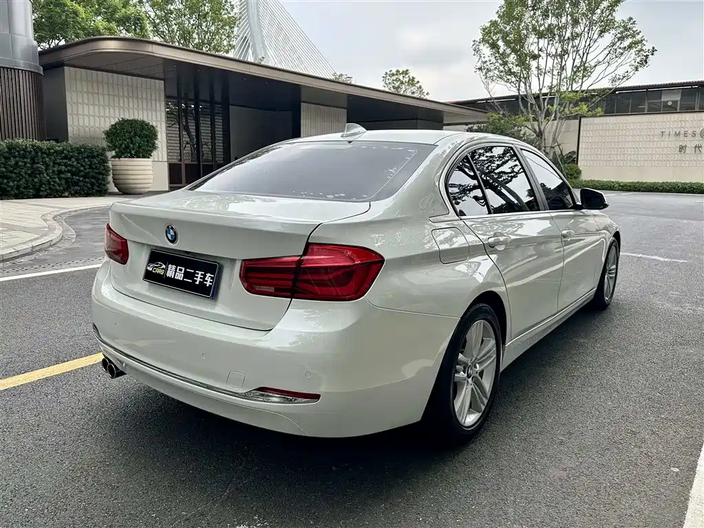 BMW 3 Series 2017