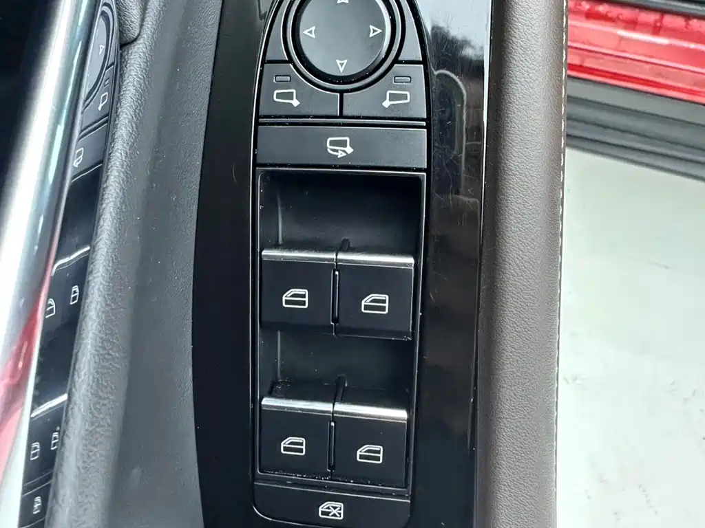 Mazda CX-30 2021 — фото 12