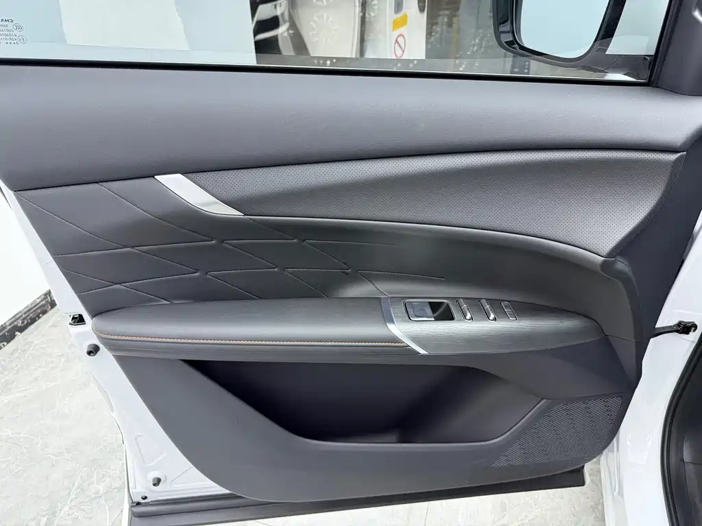 Changan CS75 PLUS 2025 — фото 14