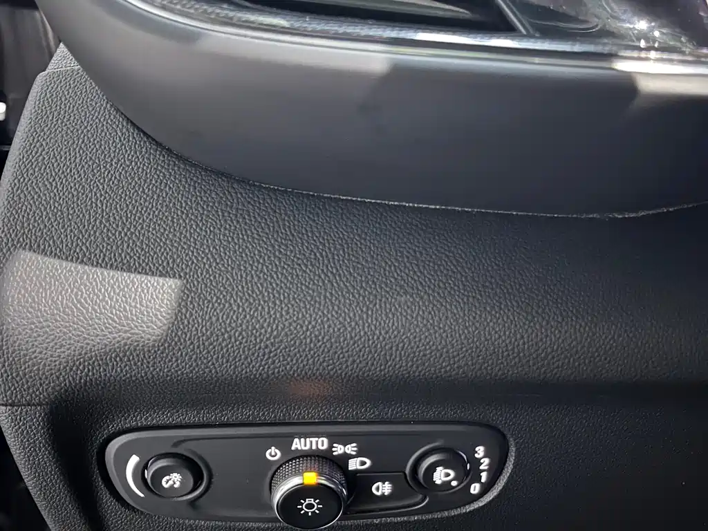 Buick Envision Plus 2023 — фото 26