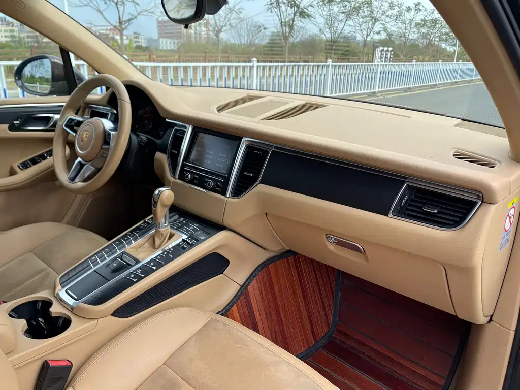 Porsche Macan 2015 — фото 6