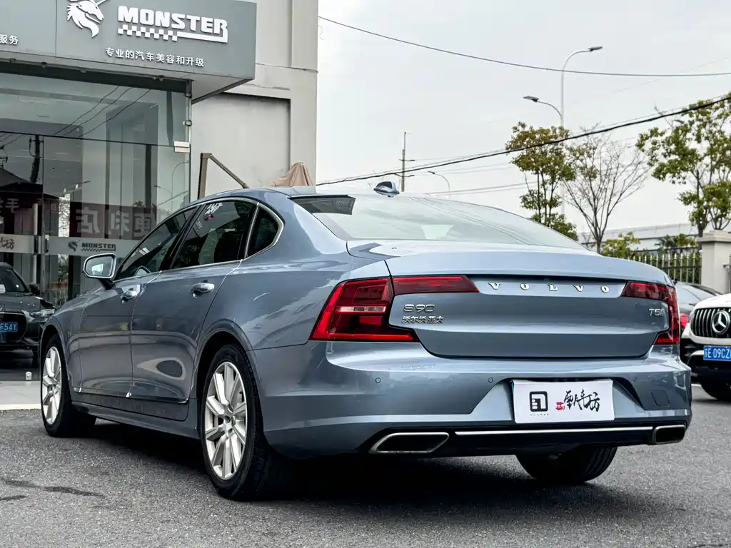 Volvo S90 2019 — фото 7