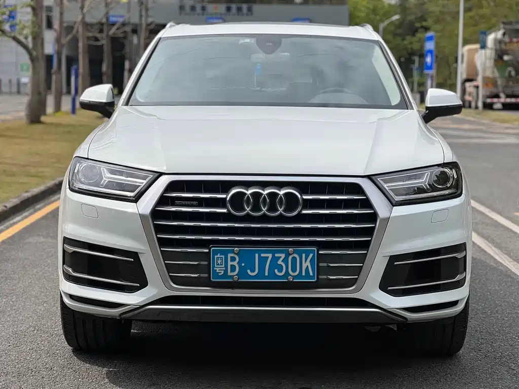Audi Q7 2017 — фото 2