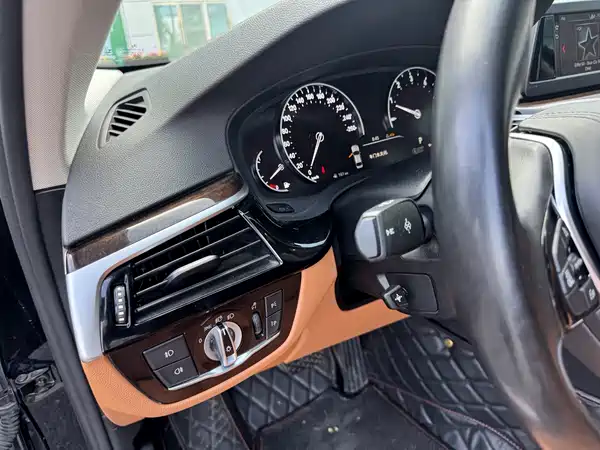 BMW 5 Series 2017