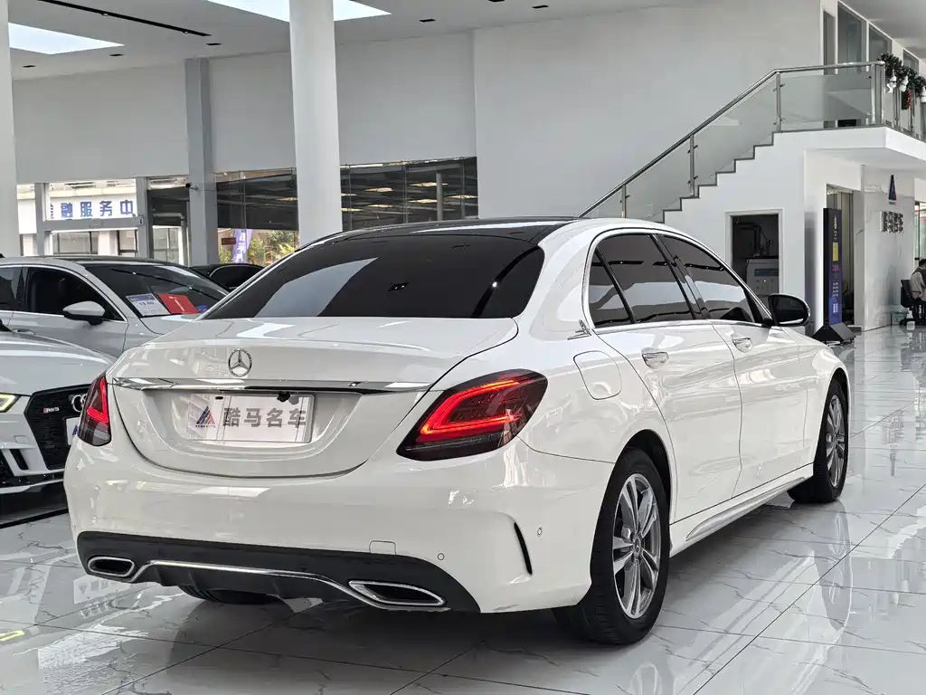 Mercedes-Benz C-Class 2021 — фото 13