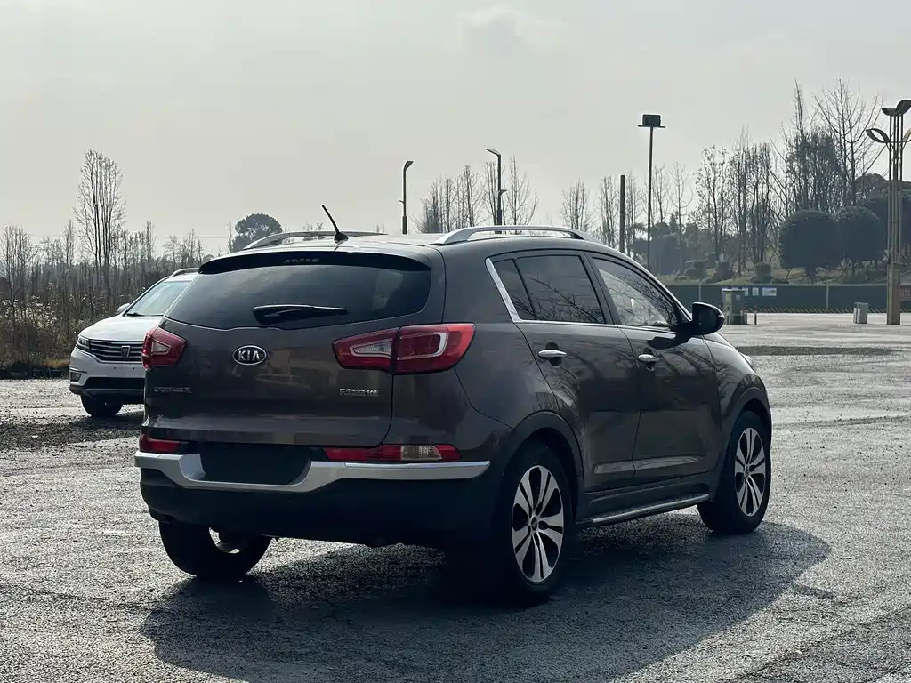 Kia Sportage 2013 — фото 4
