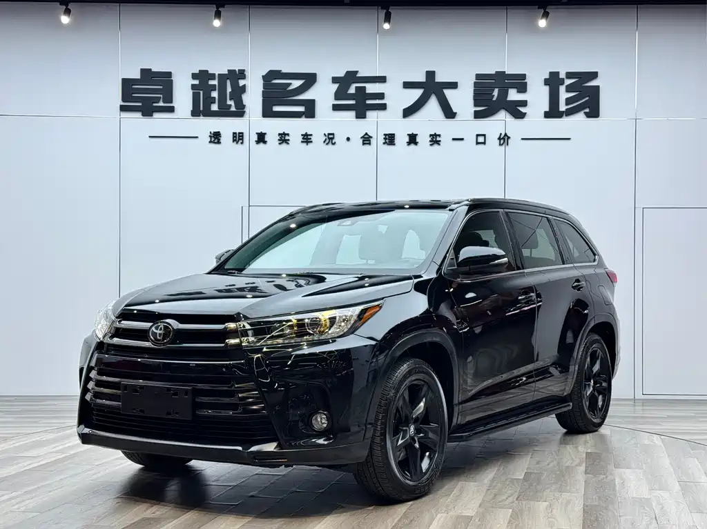 Toyota Highlander 2020 — фото 1