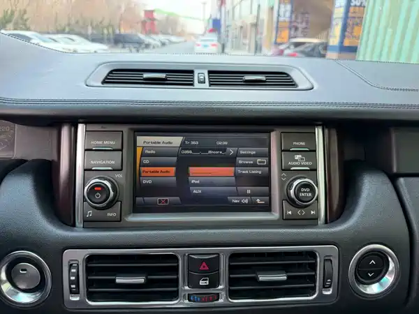 Land Rover Range Rover 2011