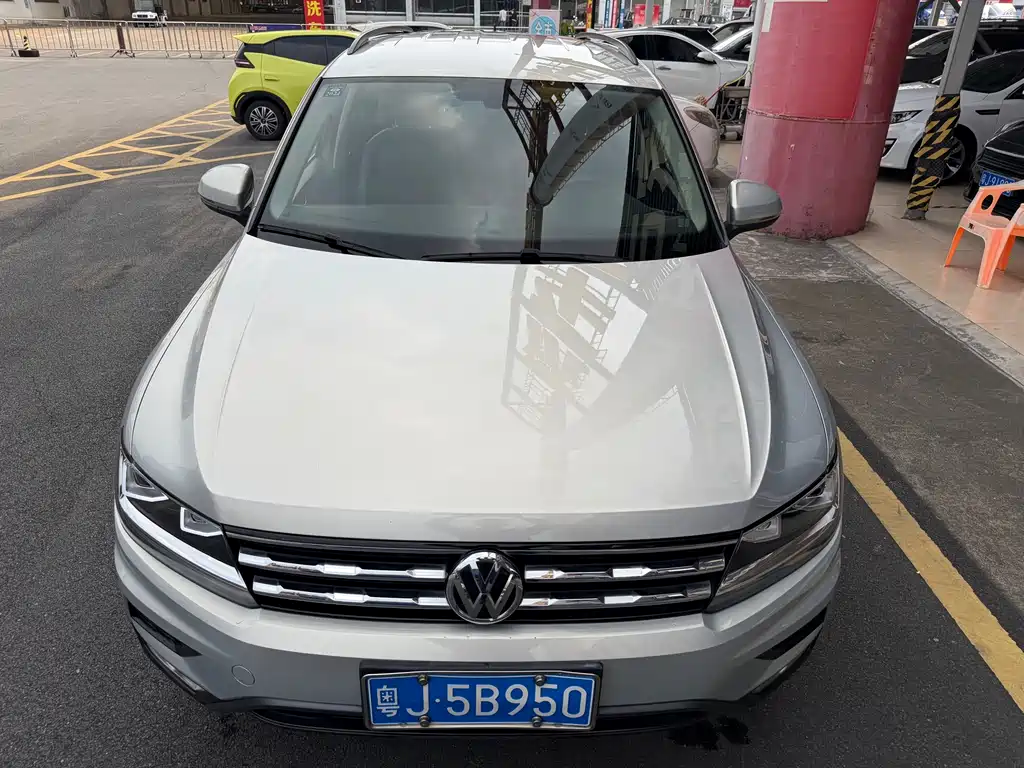 Volkswagen Tiguan L 2019 — фото 3