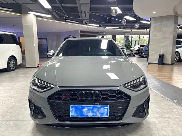 Audi S4 2023