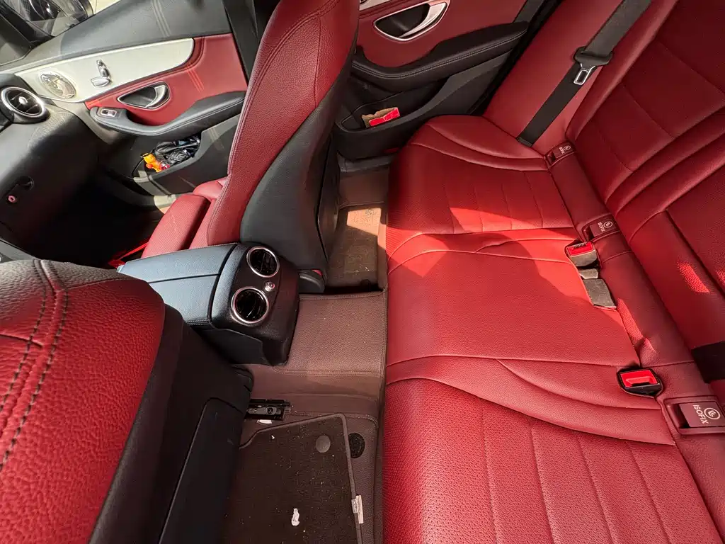 Mercedes-Benz C-Class 2016 — фото 11