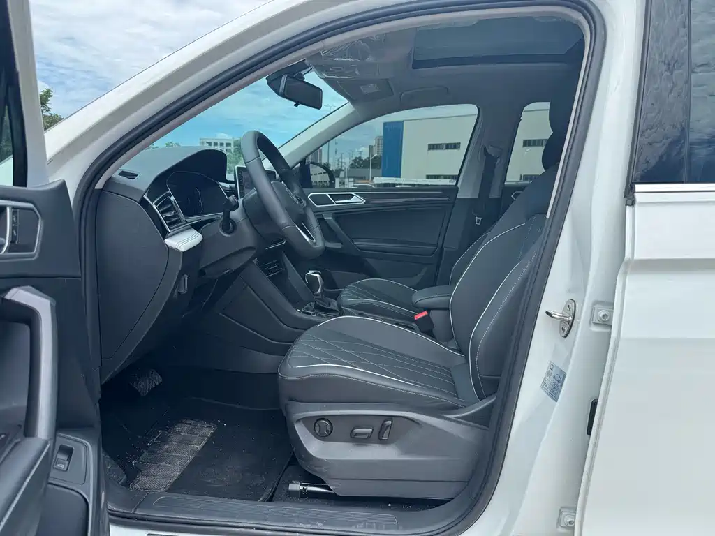 Volkswagen Tiguan L 2026