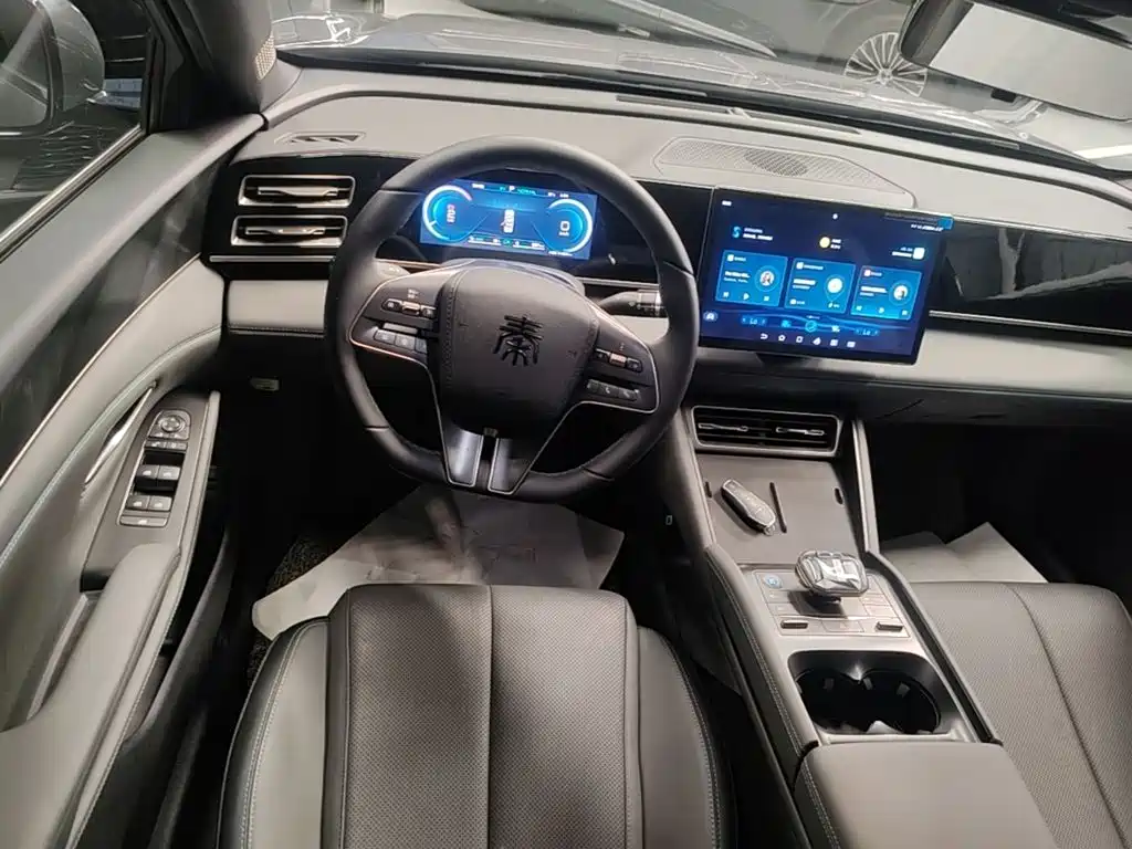 BYD Qin L 2025 — фото 11
