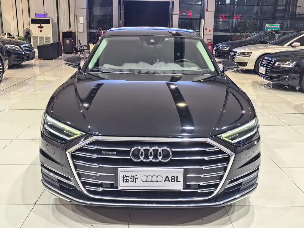 Audi A8 2021