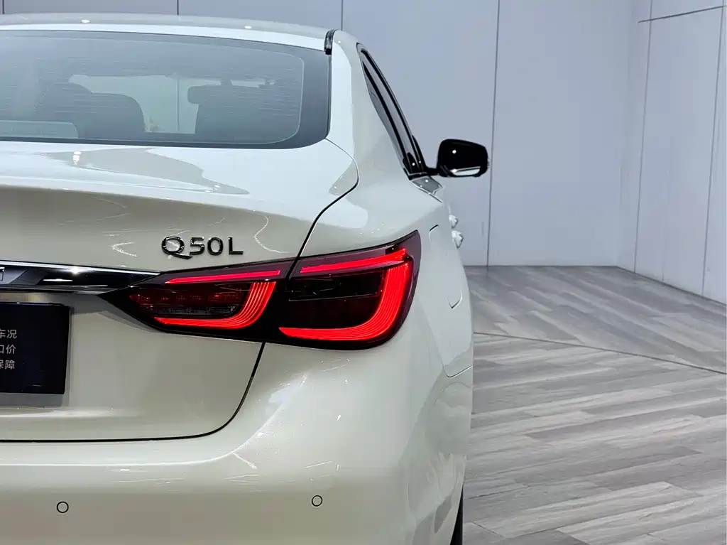 Infiniti Q50L 2020 — фото 26