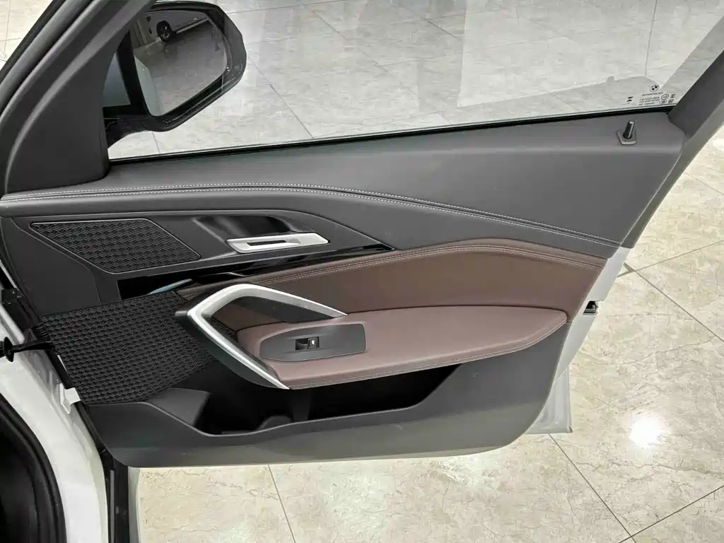 BMW X1 2023 — фото 13