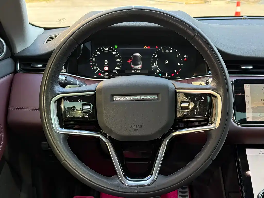 Land Rover Evoque 2022 — фото 8