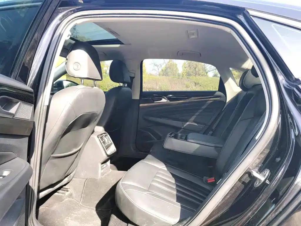 Volkswagen Passat 2021
