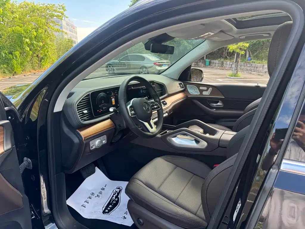 Mercedes-Benz GLE 2021