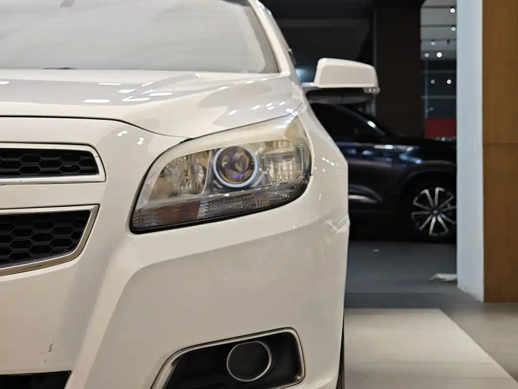 Chevrolet Malibu 2014 — фото 2