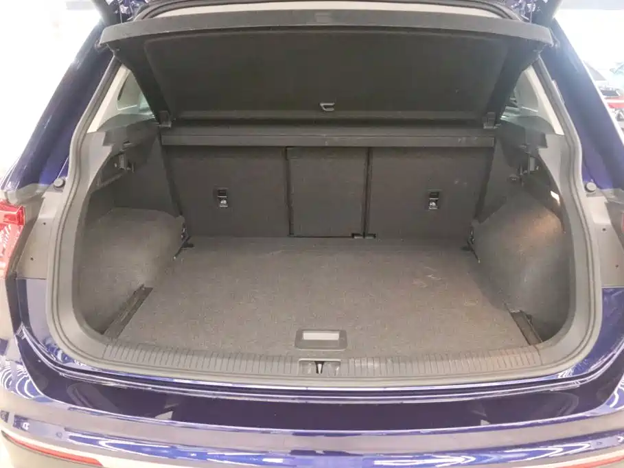 Volkswagen Tiguan 2019 — фото 18