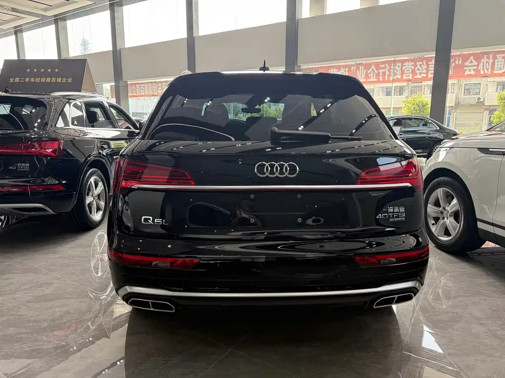 Audi Q5L 2022 — фото 9