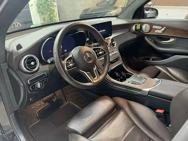 Mercedes-Benz GLC 2021